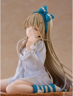 Фигурка 1/7 Махиру Сина (Mahiru Shiina Relax ver.)