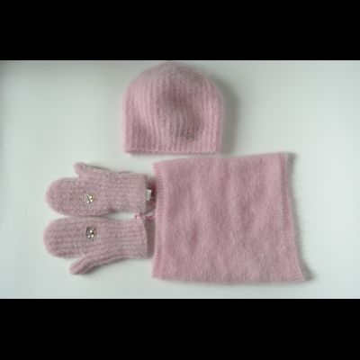 Женские розовые варежки из мохера Италия Vizio 9020 MUL