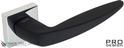 Дверная ручка Venezia Unique "MIAMI" полированный хром / черный (мягкое покрытие)