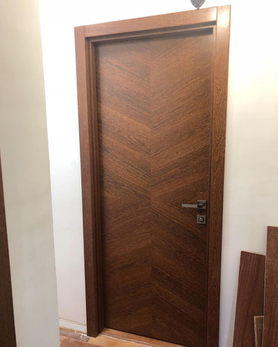 PORTE RICHI (Беларусь). ПРАКТИКА, К34-03, НАТУРАЛЬНЫЙ ШПОН СУКУПИРЫ. ПОЛОТНО ГЛУХОЕ.