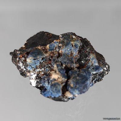 Лазулит, слюда, кварц. Россия. 25*20*10мм