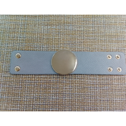 Браслет экокожа женский широкий 17/19 см x40 мм с кругом 45мм серый