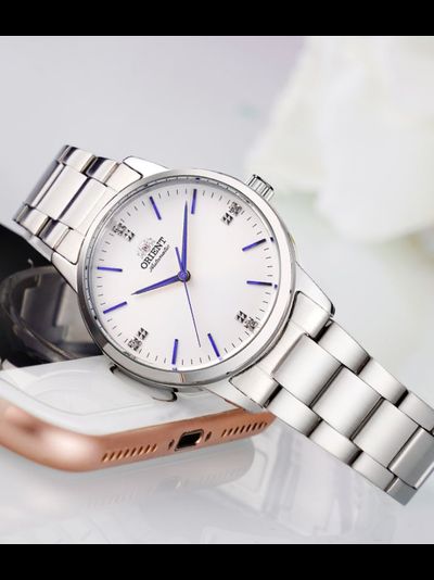 Женские часы Orient RA-NB0102S