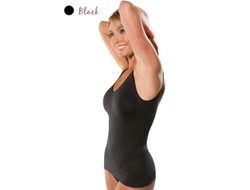 Корректирующая футболка имеет снимающиеся вкладыши из гипоаллергенного поролона