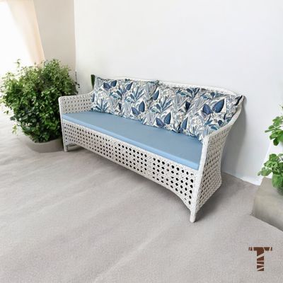 ажурный диван