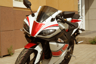 Спортивный мотоцикл MOTOLAND R1 250