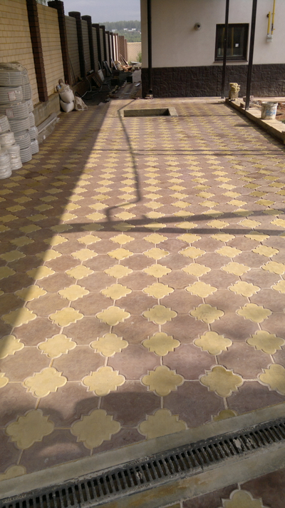 Тротуарная плитка "ромашка гладкая"