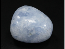 Кальцит голубой, галтовка, Мадагаскар (24*20*20 мм, 17 г) №28466