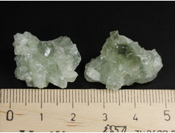 Пренит, сросток кристаллов в ассортименте, Мали (22-25 мм, 6-7 г) №36149