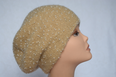 Вязаный берет желтого цвета с бисером Vizio Италия фото