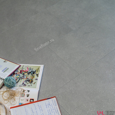 Кварцвиниловая плитка Fine Floor Кампс-Бей FF-1488 в интерьере детально