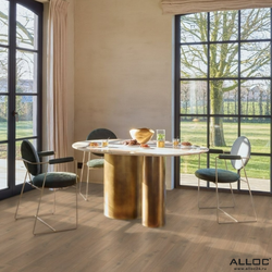 Декор ламината Alloc Original Дуб Индийский 04570 в интерьере комнаты