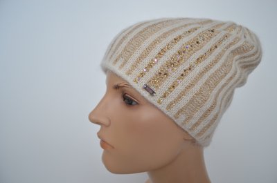 Итальянская шапка белая
