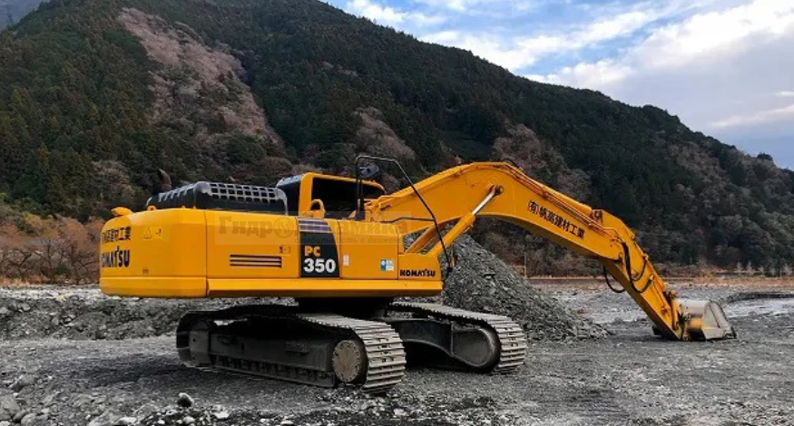 Экскаватор Komatsu PC350-8 с набором уплотнений
