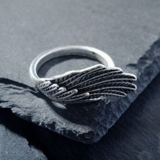 Кольцо &quot;Перстень&quot; крыло, цвет чернёное серебро, безразмерное