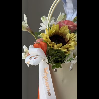 Цветочная композиция учителю / воспитателю № 803