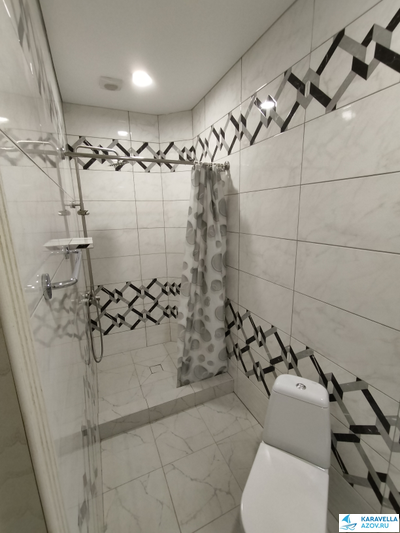 Дом на Курортной  №575  3х местный номер  1 этаж №102  бассейн