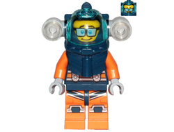 Deep Sea Diver - Male, Dark Blue Helmet, Side Lamps, Glasses, Smile / Shocked, n/a (cty1170)