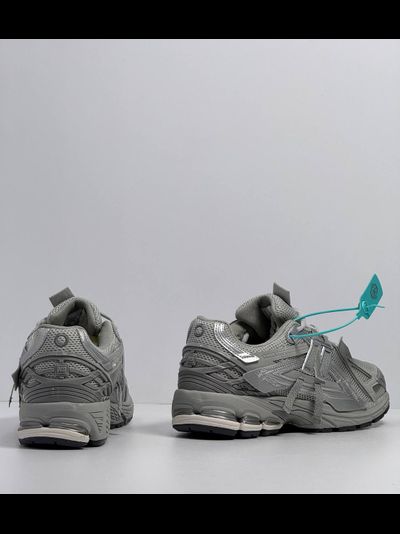 New Balance 1906A Concrete Silver Metallic