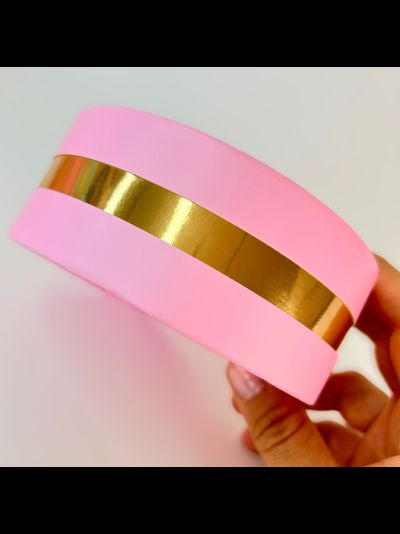 Коробка круглая для ассорти сладостей с лож. (розовая/золото), 120*45мм