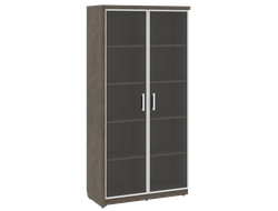 Шкаф со стеклянными дверьми