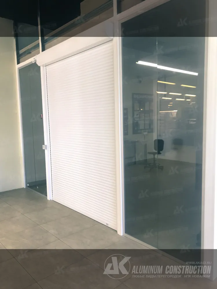 Цельностеклянные перегородки
Великий Новгород, пр. Мира 21а