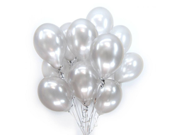 Облако серебряных шаров