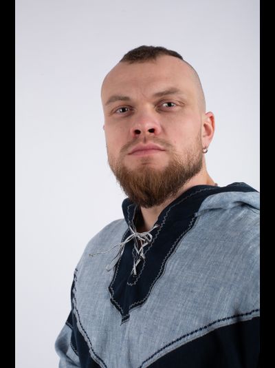 Рубаха с капюшоном &quot;Викинг&quot; из льна