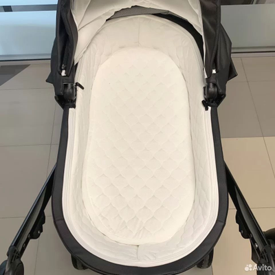 Детская коляска 3 в 1 Luxmom F2 Черный (Экокожа)