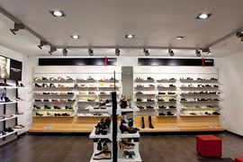 Установка трековых светильников, шинопровода Казань.