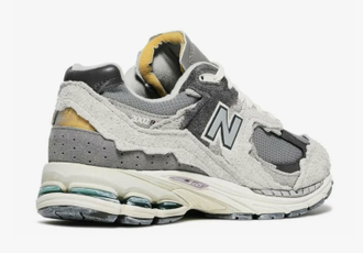 New Balance 2002R Protection Pack Phantom Grey (Экозамша) сзади