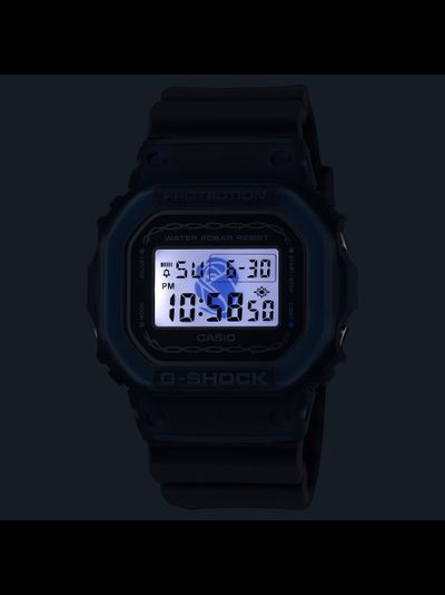 Часы Casio G-Shock DW-5600RS-8