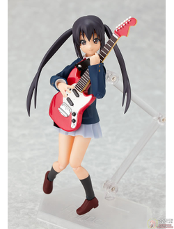 Фигурка фигма Адзуса Накано (figma Nakano Azusa School Uniform Ver.)