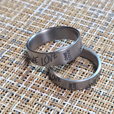 Гравировка на кольцах