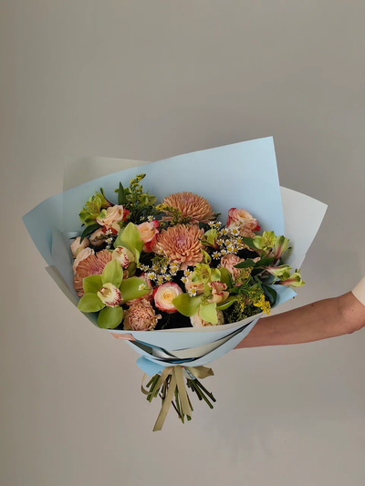 Букет цветов на 8 марта № 743