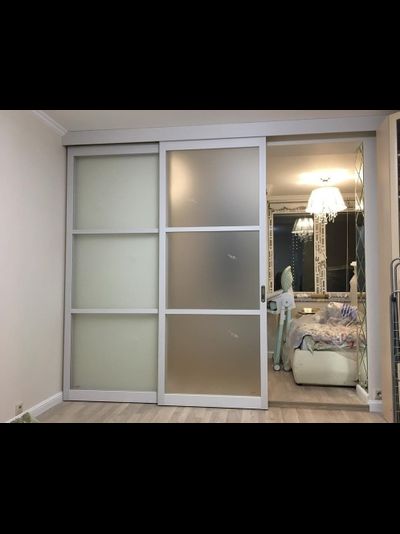 МОДЕЛЬ 130.222 (ВЫСОТА 2700 мм) БЕЛЫЙ ЛЕД/ СТЕКЛО САТИНАТ, СВЕТЛОЕ