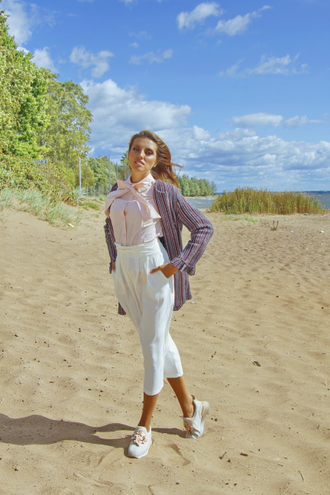 Рубашка с бантом