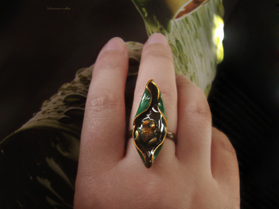 "После дождя", необычное кольцо с тропической лягушкой