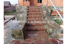 облицовка входной группы натуральным камнем