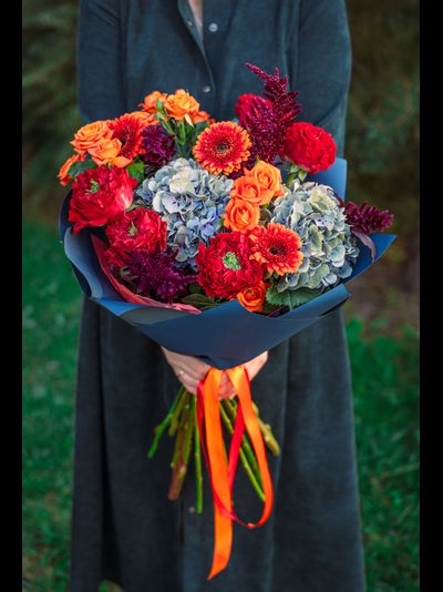 Букет с Розами пионовидными Ред Монстер