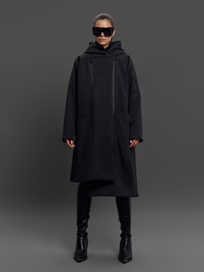 Плащ Train Черный