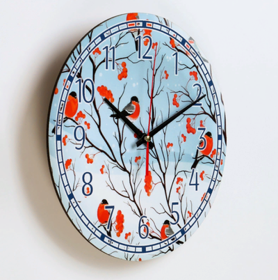 Часы настенные новогодние "Снегири", d=24 см, плавный ход