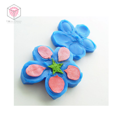 "Лепестки и чашелистик груши" вайнер и каттер