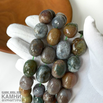 "Индийский агат" халцедон с яшмой, хлоритом, кварцем крупные оливы гладкие 15х21 мм, цена за нить 19 см