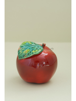 Яблоко малое