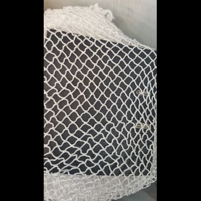 Сетка заградительная, яч. 20×20мм, Ø 2,8 мм, цвет белый, безузловая 5,8х3,5 м.