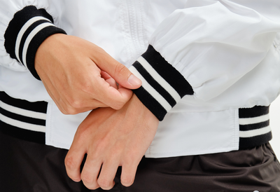 Костюм спортивный KANJI с символикой каратэ, черно-белый, APIKA, вышивка киокушинкай