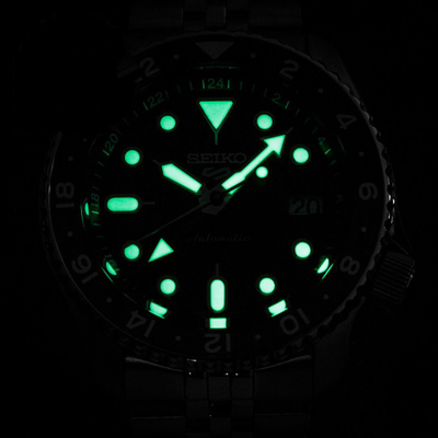 Наручные часы Seiko SSK001K1