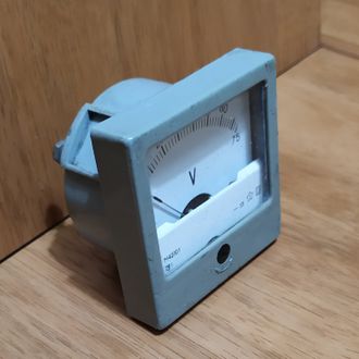 Вольтметр М4202-75V