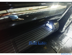 Подножки с подсветкой Toyota Land Cruiser 200 черные